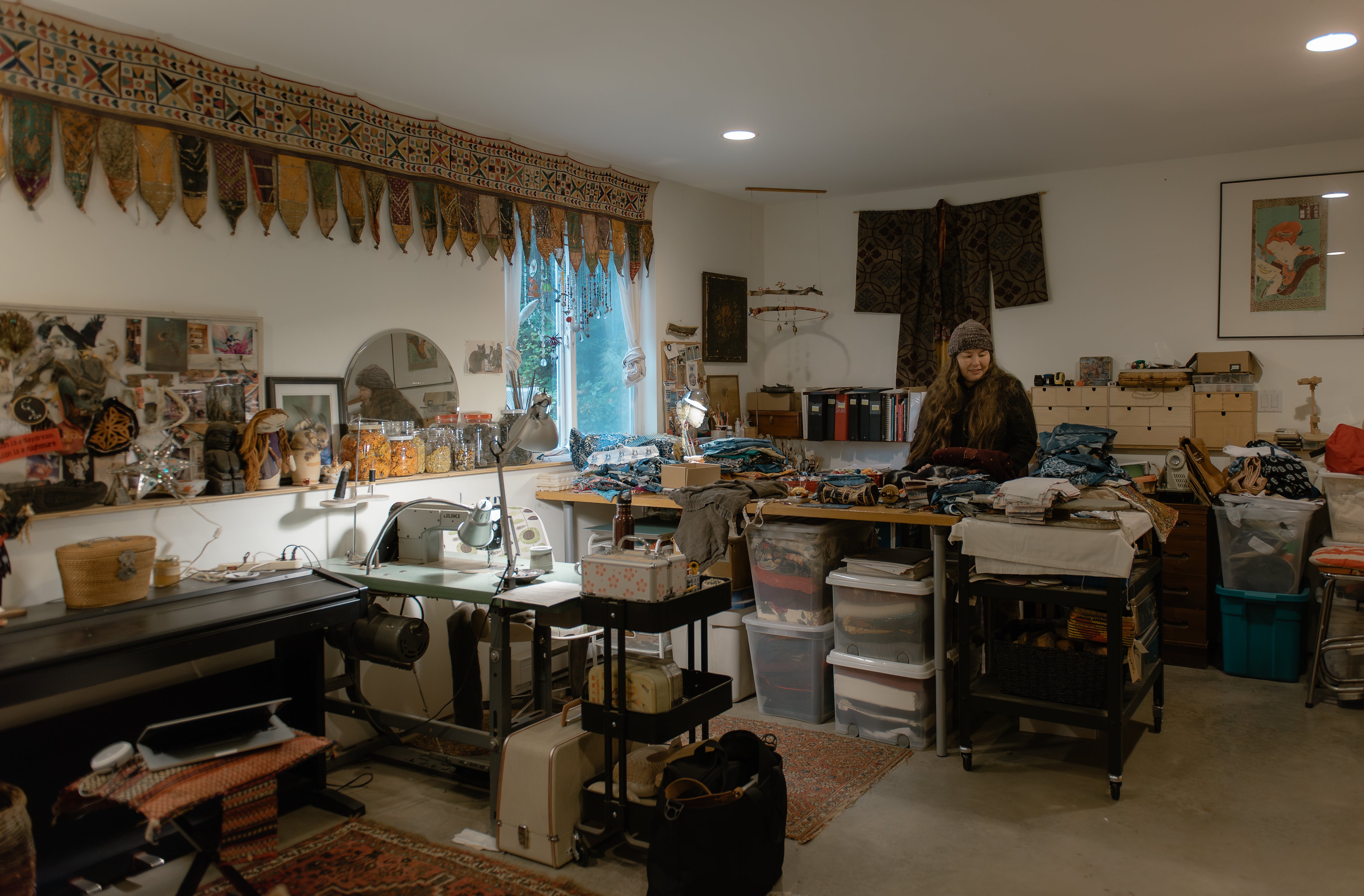 Living in the Pink with SharmaRay Goldman – FOLKLIFE
